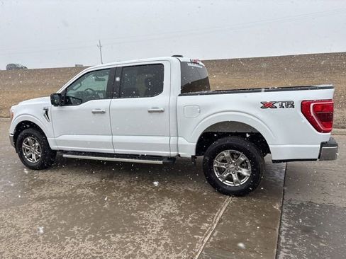 Used 2023 Ford F150 XLT w/ XTR Package image 5