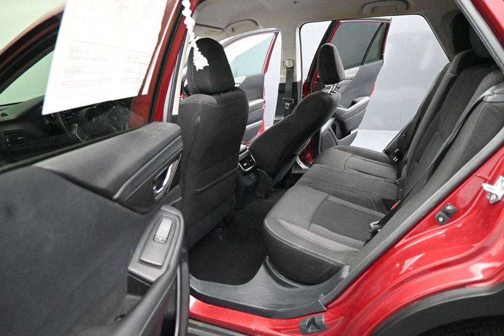 Used 2024 Subaru Outback Premium AWD/4WD image 16