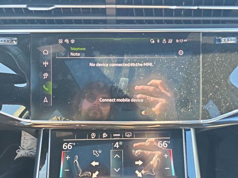 Used 2025 Audi Q7 3.0T Premium Plus AWD/4WD image 34