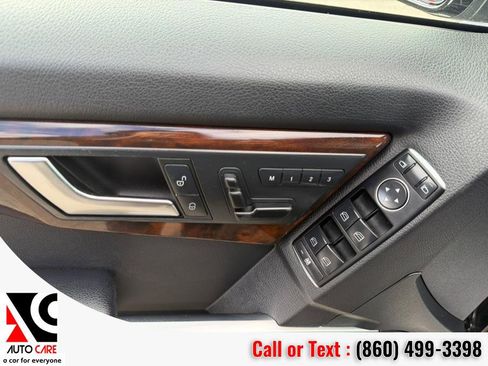 Used 2013 Mercedes-Benz GLK 350 4MATIC image 19