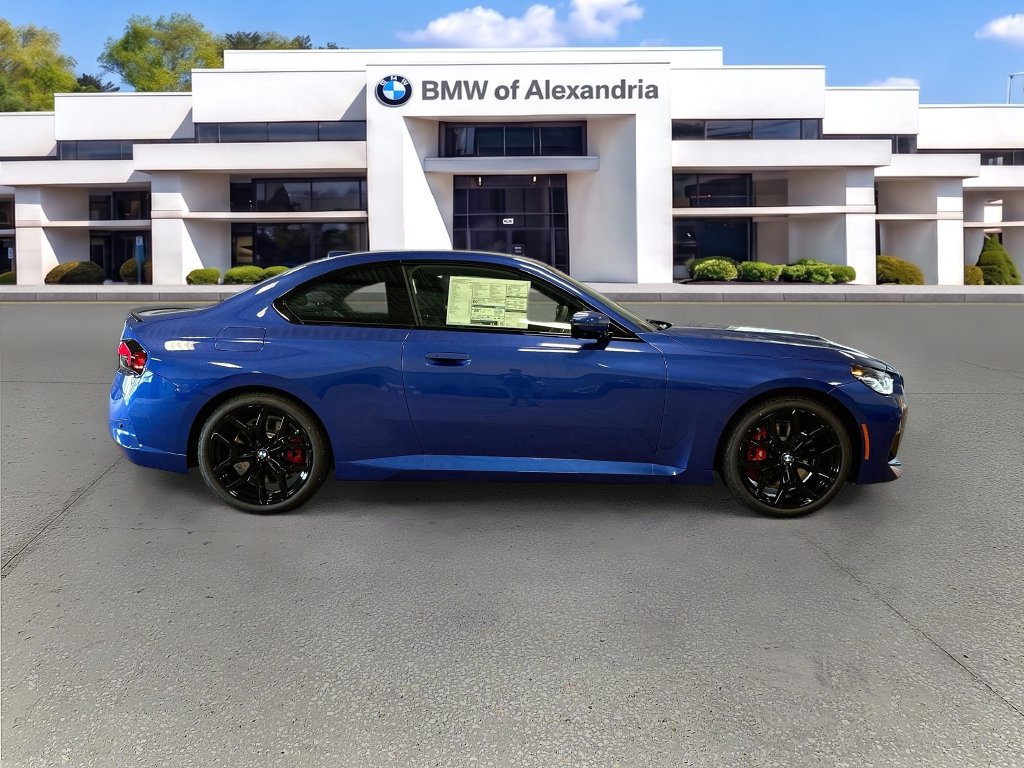 New 2026 BMW 230i xDrive Coupe w/ Premium Package AWD/4WD image 4