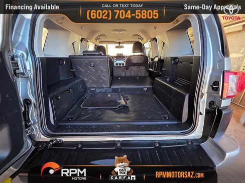 Used 2010 Toyota FJ Cruiser 4WD image 17