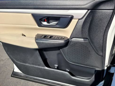 Used 2019 Honda CR-V LX image 17