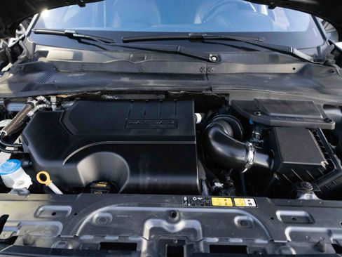 Used 2020 Jaguar E-PACE SE image 32