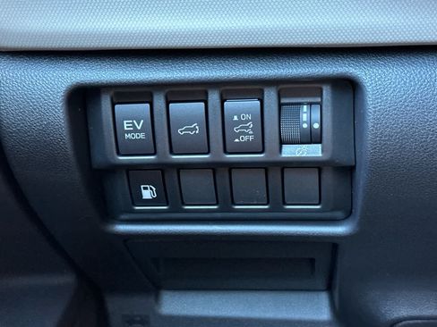 New 2026 Subaru Forester Premium AWD/4WD image 30