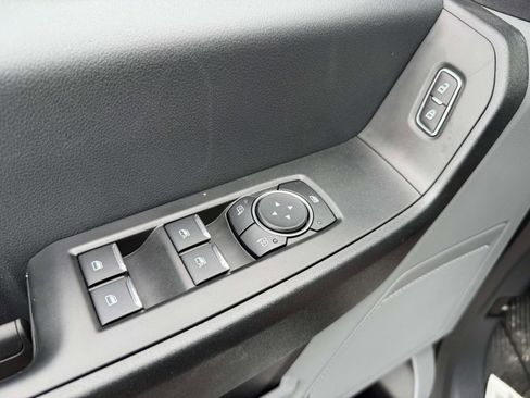 New 2025 Ford F550 4x4 Crew Cab image 18