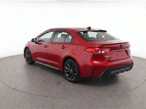 Used 2022 Toyota Corolla SE image 4