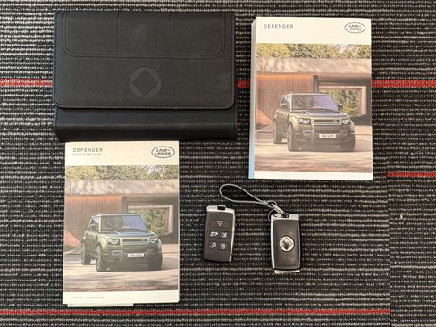 Used 2026 Land Rover Defender 110 AWD/4WD image 21