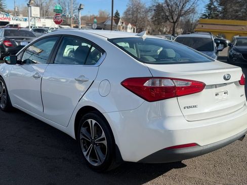 Used 2016 Kia Forte EX FWD image 3