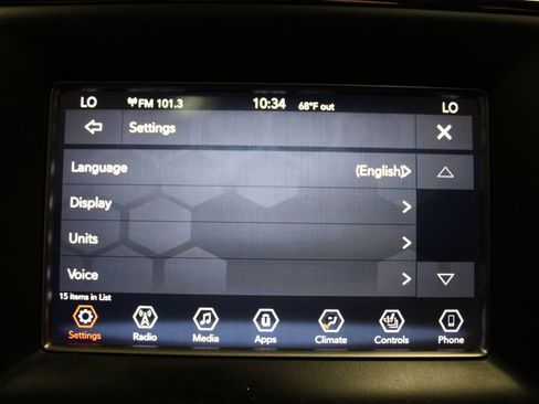 Used 2018 Jeep Grand Cherokee Laredo AWD/4WD image 16