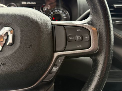 Used 2024 RAM 3500 Tradesman w/ Convenience Group image 40