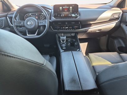 Used 2023 Nissan Rogue SL w/ SL Premium Package
