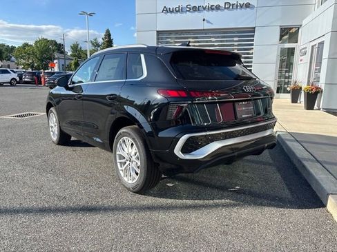 New 2026 Audi Q3 quattro 2.0T AWD/4WD image 3