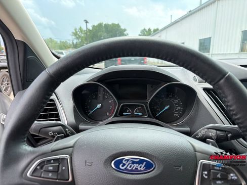 Used 2017 Ford Escape Titanium AWD/4WD image 15