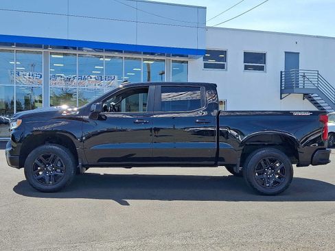 Used 2022 Chevrolet Silverado 1500 LT Trail Boss AWD/4WD image 4