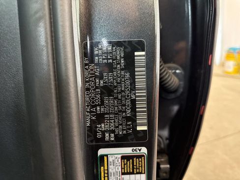 Certified 2024 Kia EV6 Light AWD/4WD image 20