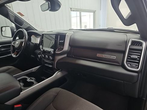 Used 2022 RAM 1500 Big Horn AWD/4WD image 27