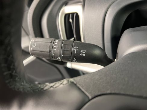 New 2026 Ford Expedition Active image 21