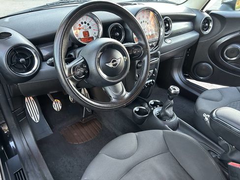 Used 2011 MINI Cooper S FWD image 8