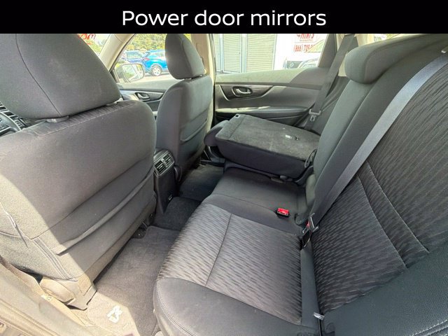Used 2019 Nissan Rogue S AWD/4WD image 16