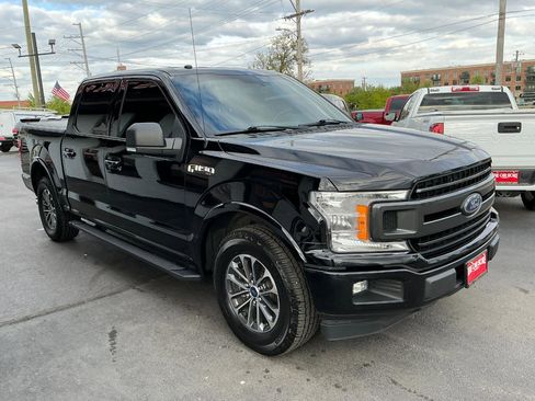 Used 2018 Ford F150 XLT w/ Equipment Group 302A Luxury RWD image 3