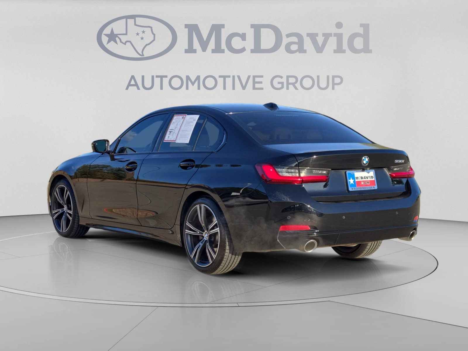 Used 2023 BMW 330i Sedan w/ Driving Assistance Package RWD image 4