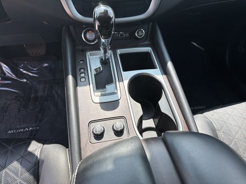 Used 2020 Nissan Murano Platinum w/ Cargo Package AWD/4WD image 10