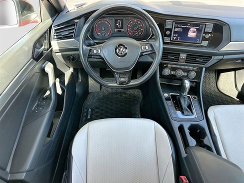 Used 2019 Volkswagen Jetta R-Line image 22