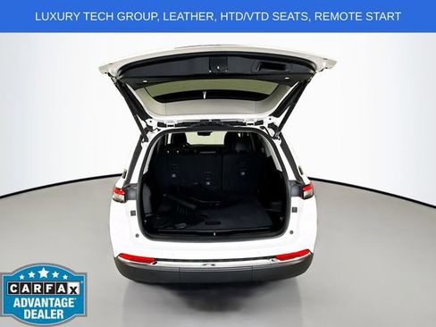 Used 2023 Jeep Grand Cherokee Limited w/ Luxury Tech Group II AWD/4WD image 24