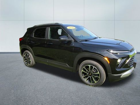 New 2026 Chevrolet TrailBlazer LT w/ Convenience Package FWD image 31