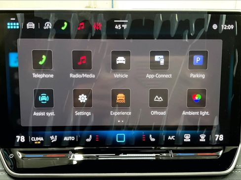 New 2026 Volkswagen Tiguan SE R-Line image 22