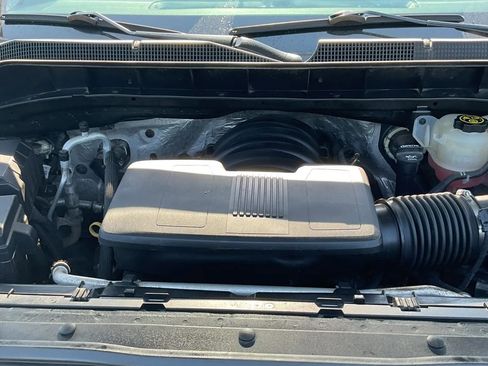 Used 2020 Chevrolet Silverado 1500 Custom Trail Boss w/ Custom Convenience Package AWD/4WD image 21