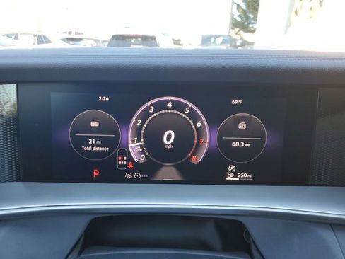 New 2026 Volkswagen Tiguan SE R-Line image 24