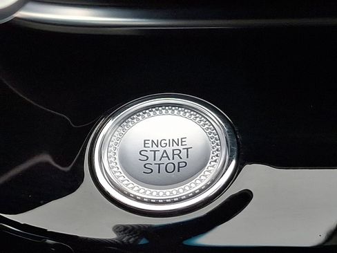 Used 2023 Genesis G80 2.5T image 22