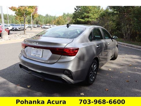 Used 2023 Kia Forte LXS w/ LXS Technology Package image 7