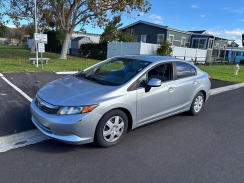 Used 2012 Honda Civic LX image 3