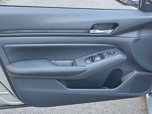 New 2025 Nissan Altima 2.5 SV w/ SV Premium Package image 12