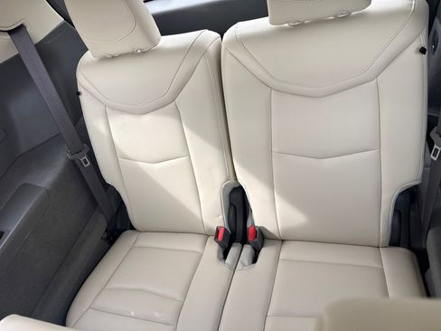 Certified 2024 Cadillac XT6 Premium Luxury AWD/4WD image 29