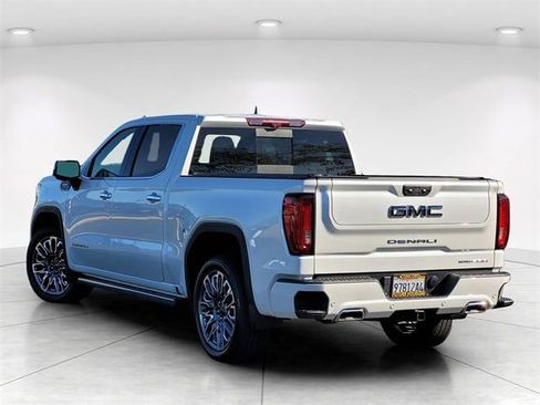 Used 2024 GMC Sierra 1500 Denali Ultimate image 5