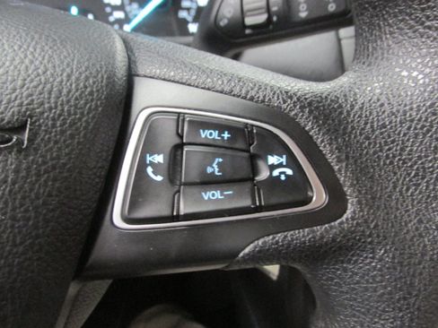 Used 2021 Ford EcoSport S AWD/4WD image 31