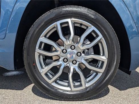 Used 2024 GMC Terrain Denali image 13