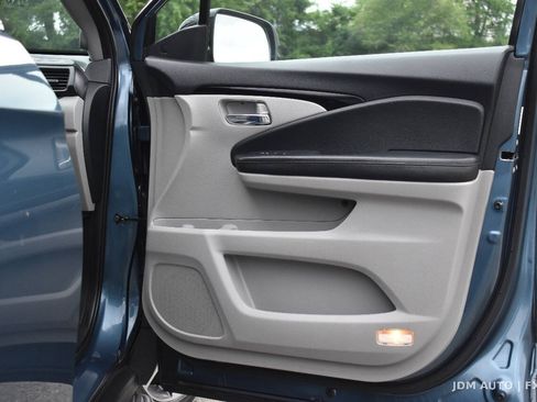 Used 2016 Honda Pilot Elite image 9