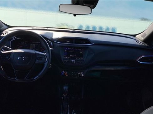 Used 2023 Chevrolet TrailBlazer RS image 15