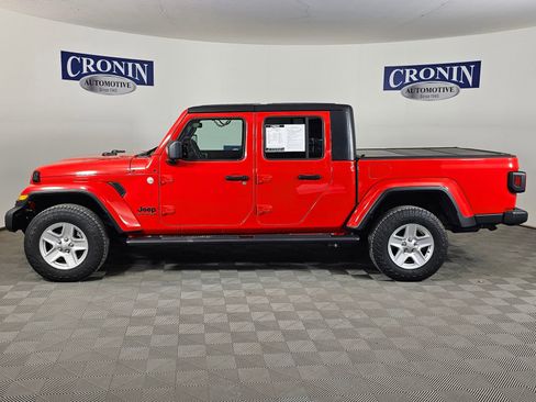 Used 2021 Jeep Gladiator Sport AWD/4WD image 42