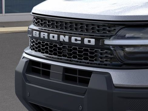 New 2025 Ford Bronco Sport Outer Banks w/ Outer Banks Tech Package+ AWD/4WD image 41
