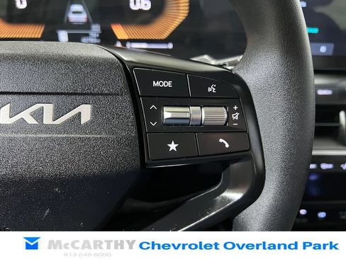 Used 2025 Kia K4 FWD image 15