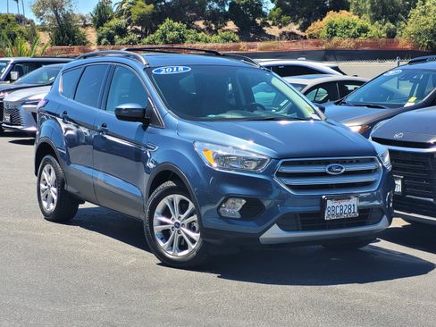 Used 2018 Ford Escape SE AWD/4WD image 1