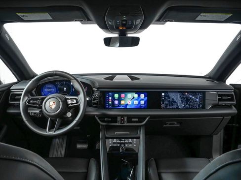 New 2026 Porsche Macan Electric image 16