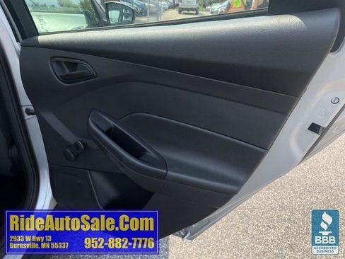 Used 2014 Ford Focus S FWD image 15