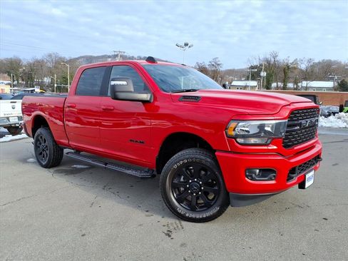 Used 2024 RAM 2500 Big Horn w/ Night Edition image 2